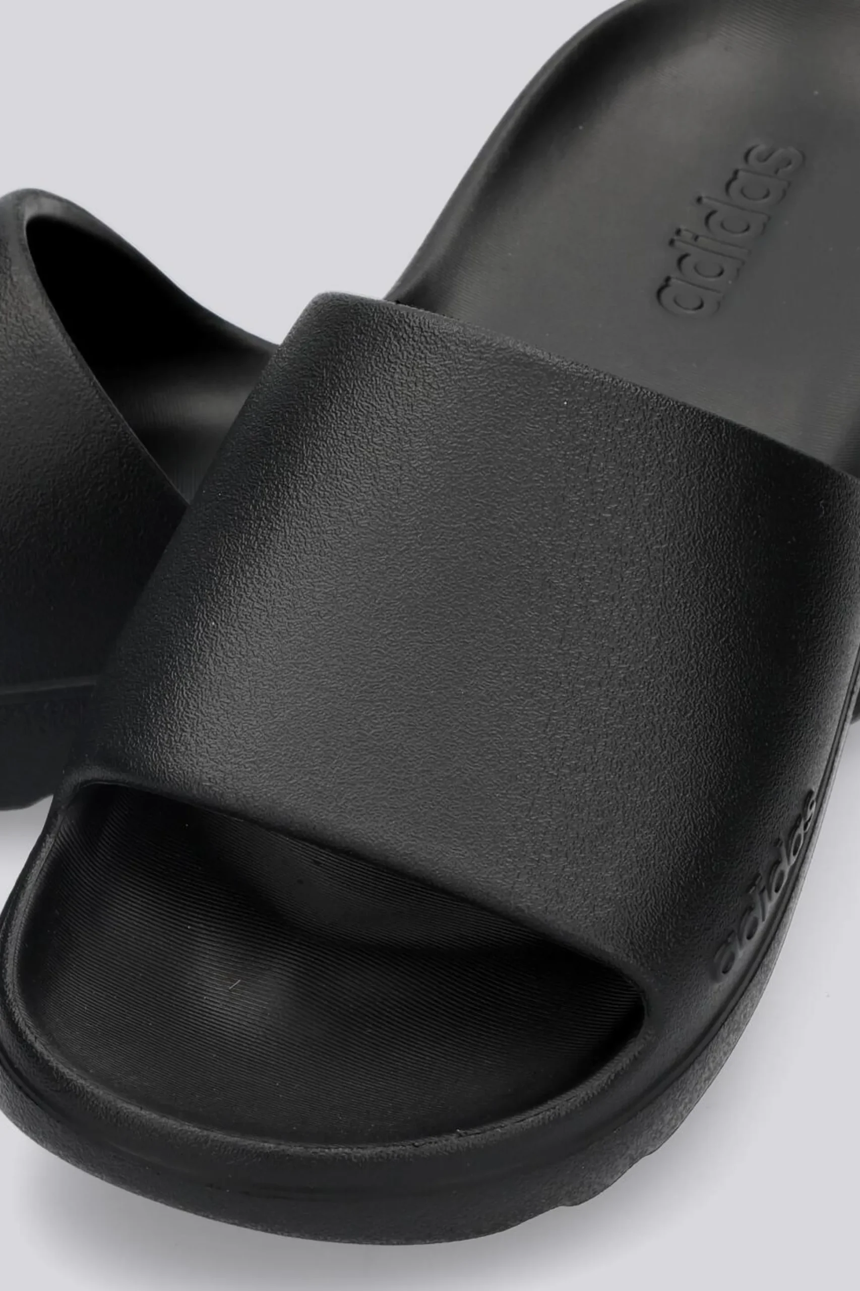 Chanclas Adilette Lumia