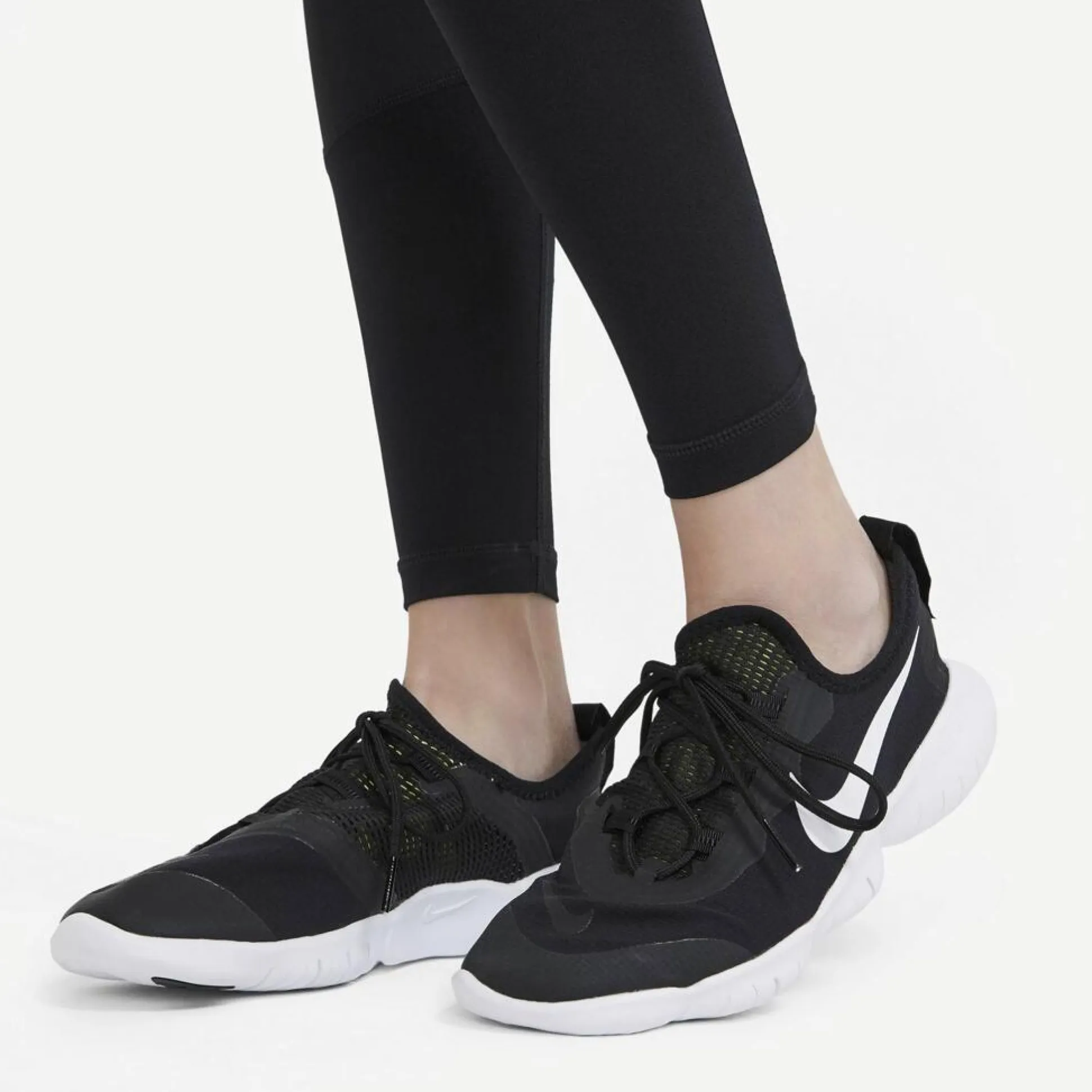 Nike Pro