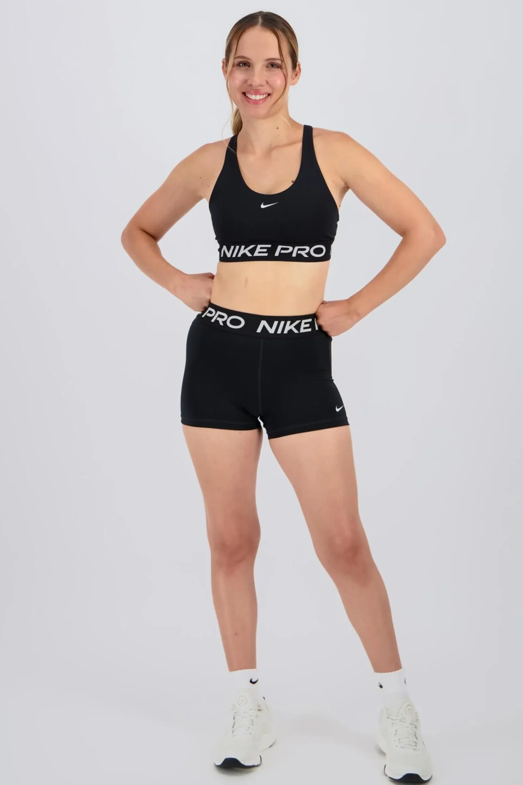 Top Nike